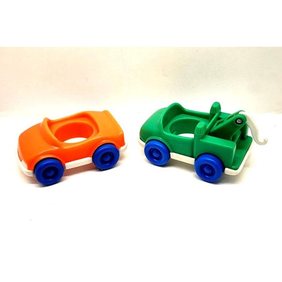 1992 Fisher Price Little People Lot of 2 Vehicles Orange Car & Green Tow Truck - Picture 2 of 6